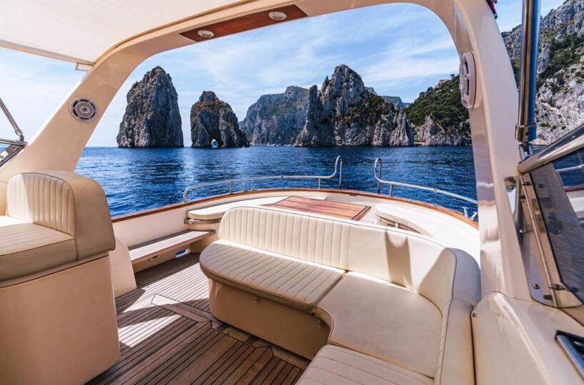 Capri boat tour from Positano 4