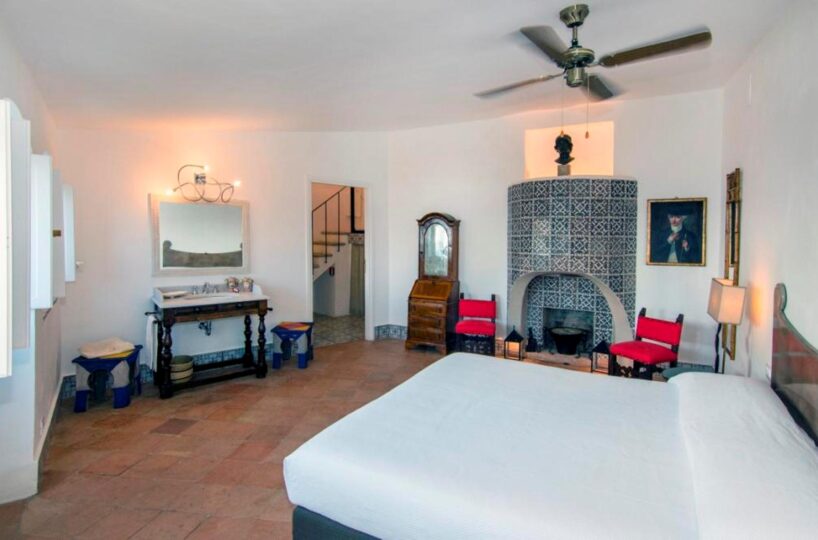 Maiori villa dependance with bedrooms and toilet 4