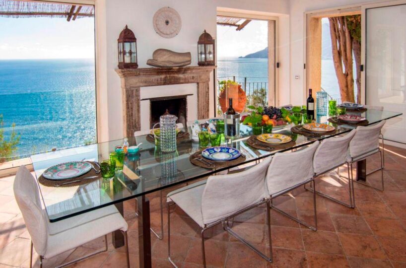 Maiori villa rentals with pool inside dinner 3