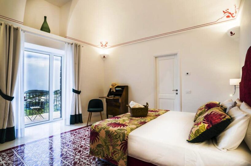 Massa Lubrense Villa with pool 5 bedrooms and 10 sleeps. 13