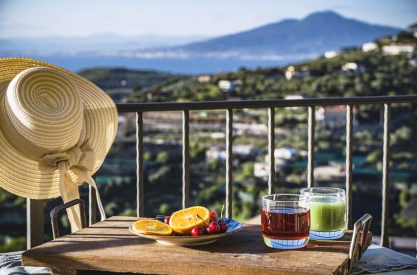Massa Lubrense Villa with pool 5 bedrooms and 10 sleeps. 17