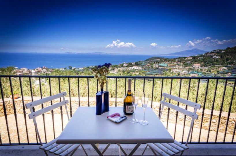 Massa Lubrense Villa with pool 5 bedrooms and 10 sleeps. 26