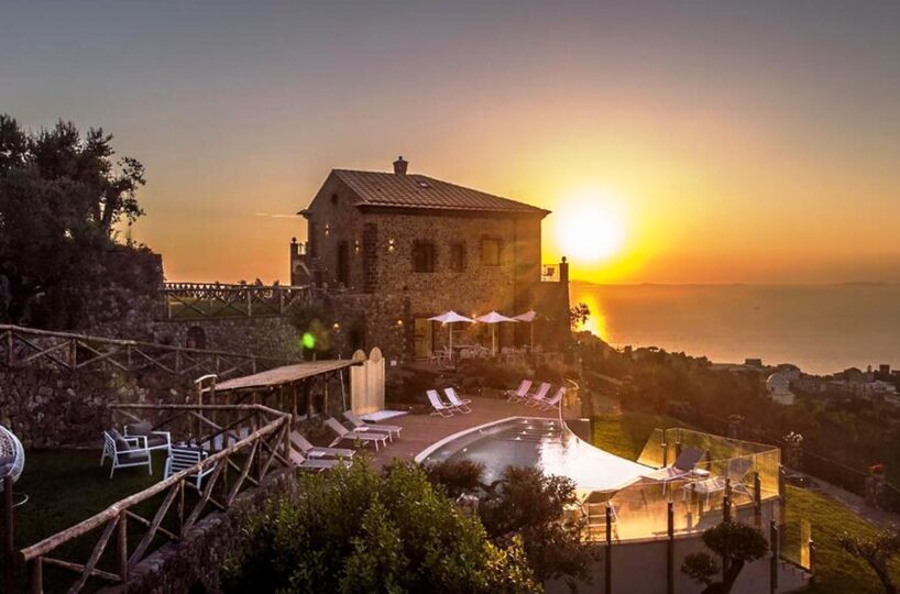 Massa Lubrense Villa with pool 5 bedrooms and 10 sleeps. 36