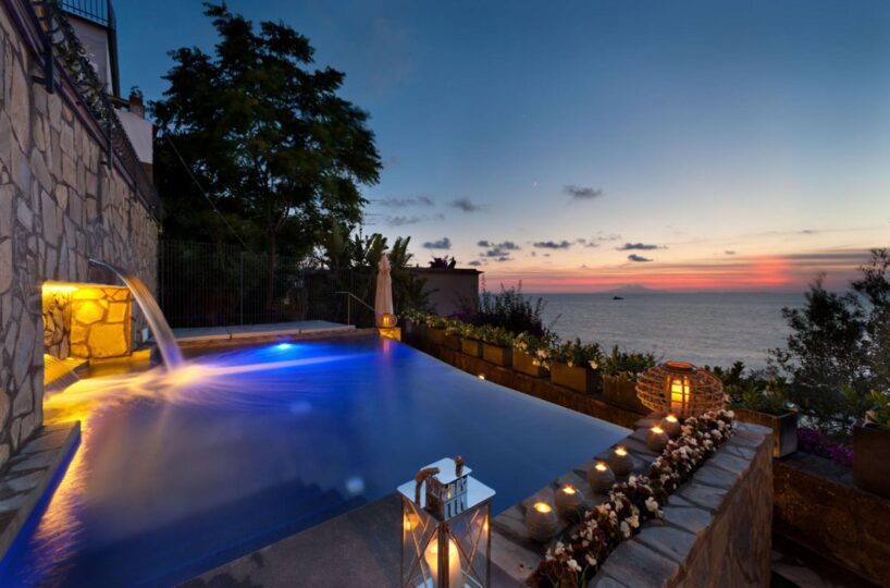 Massa Lubrense villa rentals view on the ocean