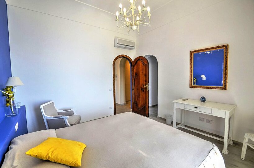 Positano villa 2 bedrooms in centar 15