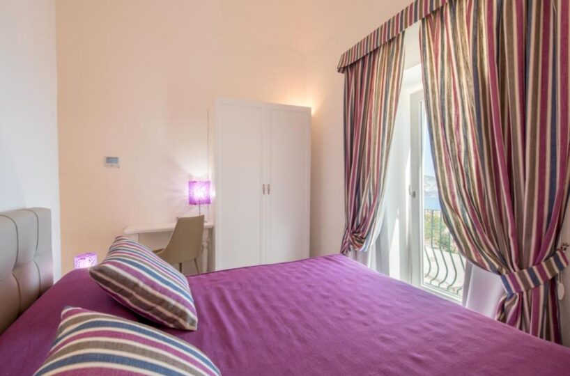 Positano villa bedroom 4