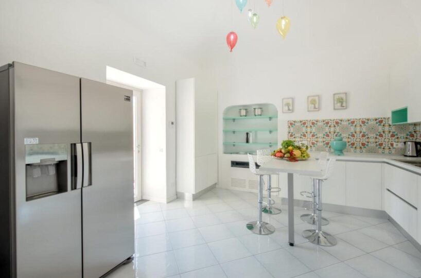 Positano villa kitchen fridge