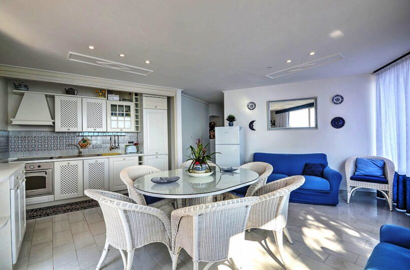 Positano villa with pool 4 bedrooms in centar 21