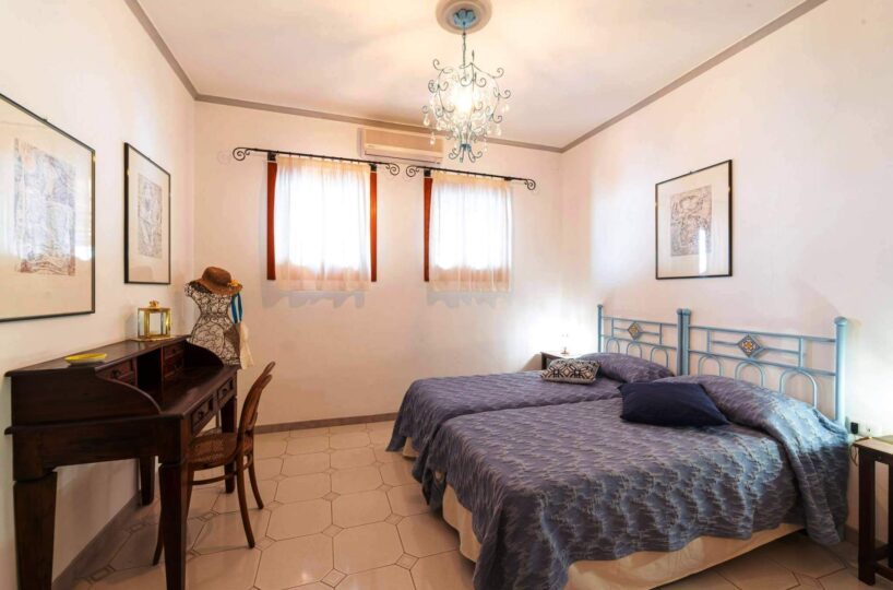 Positano villa with private swimming pool and 6 bedrooms for rent bedroom 6