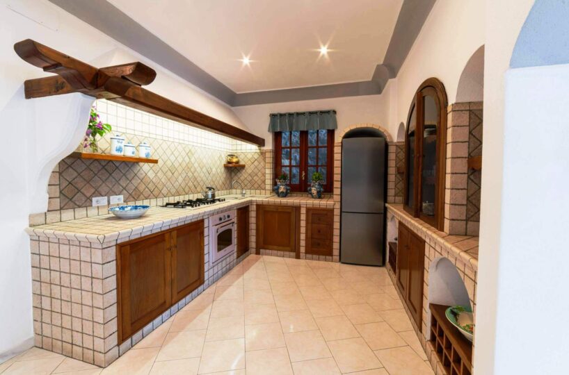 Positano villa with private swimming pool and 6 bedrooms for rent kitchenette
