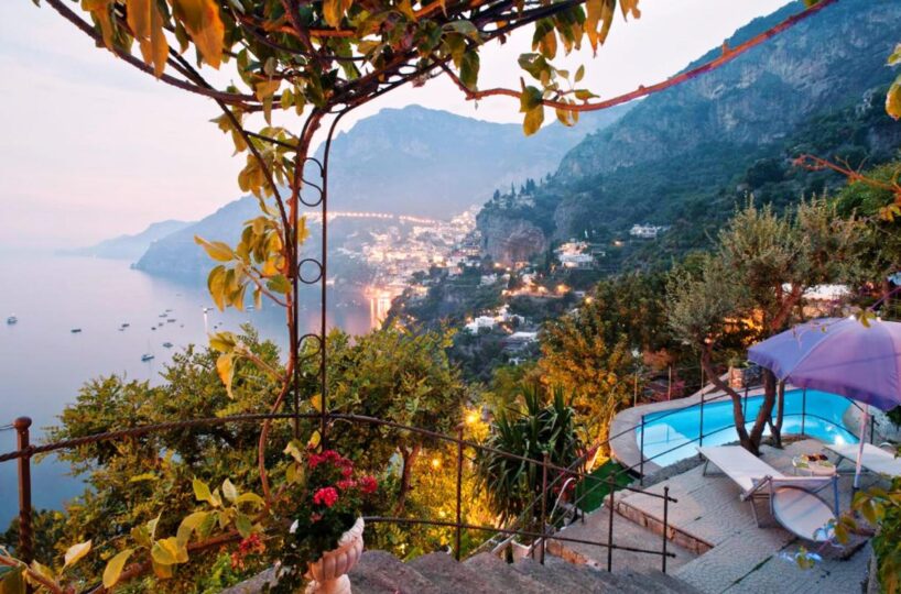 Positano villa with private swimming pool and 6 bedrooms for rent view on Positano