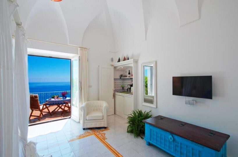 Praiano Villa rental with 7 bedroms 12 sleeps . inside