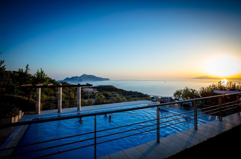 Sorento Villa Bay 6