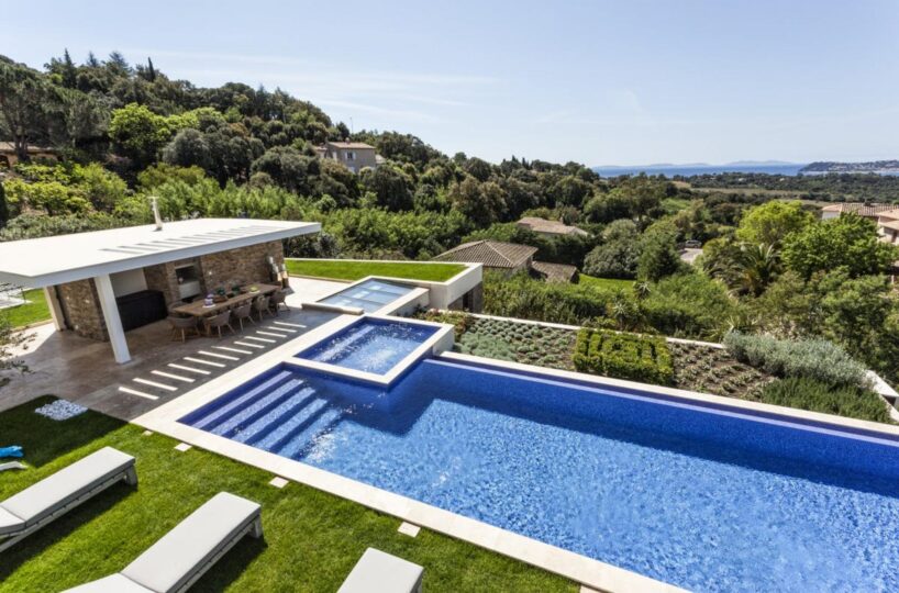 St. Tropez Luxury Villa (20)