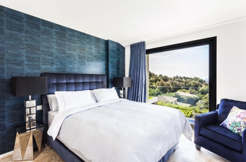 St. Tropez Luxury Villa (23)