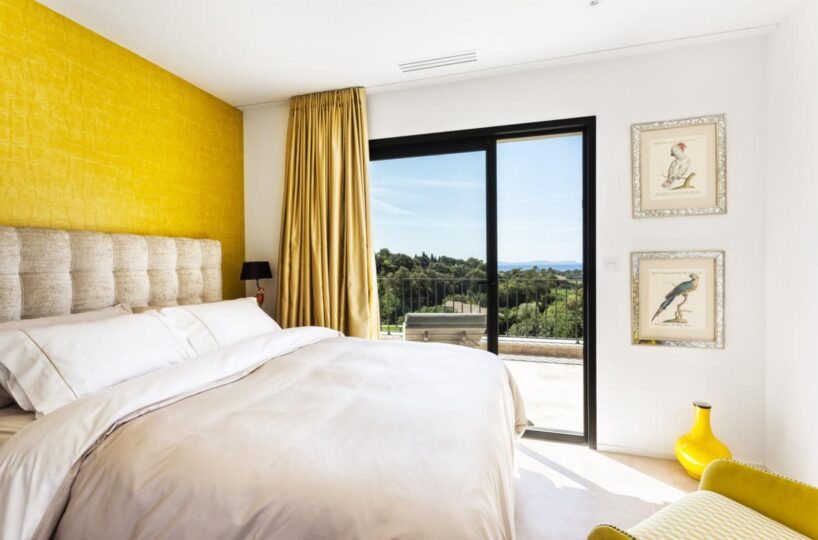 St. Tropez Luxury Villa (25)