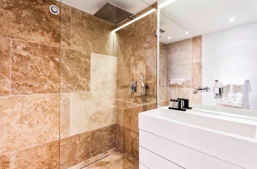 St. Tropez Luxury Villa (40)