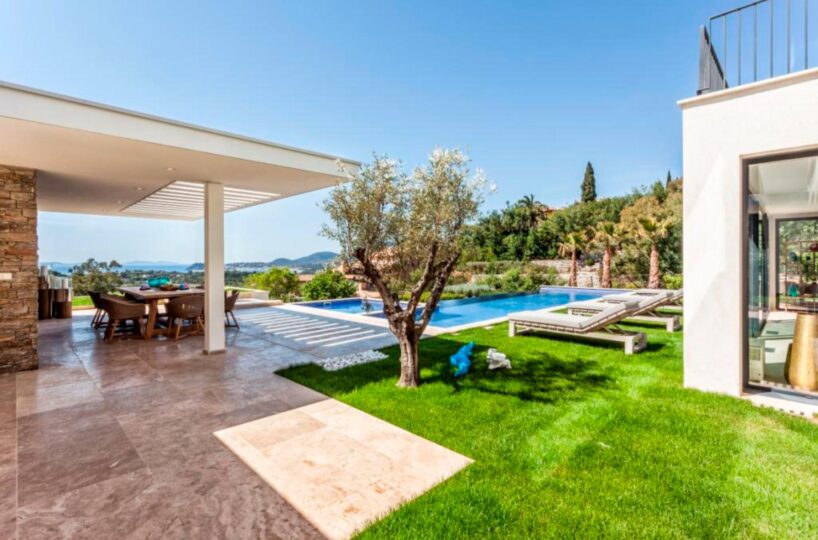 St. Tropez Luxury Villa (48)
