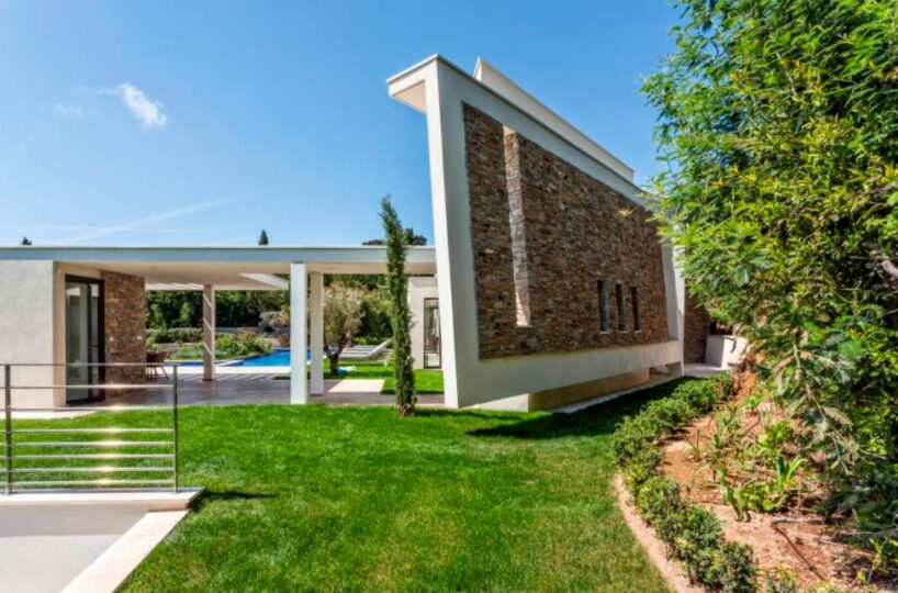 St. Tropez Luxury Villa (52)