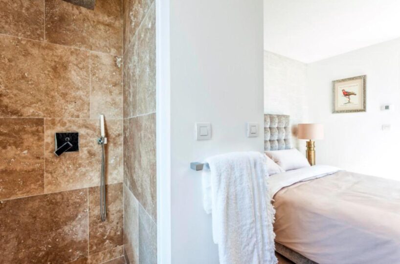 St. Tropez Luxury Villa (58)