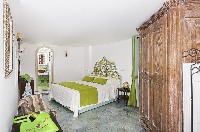 Suite Positano apartment for rent bedroom