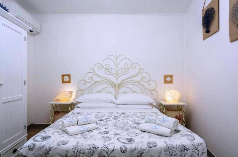 Villa maiori 4 bedrooms with pool . 0