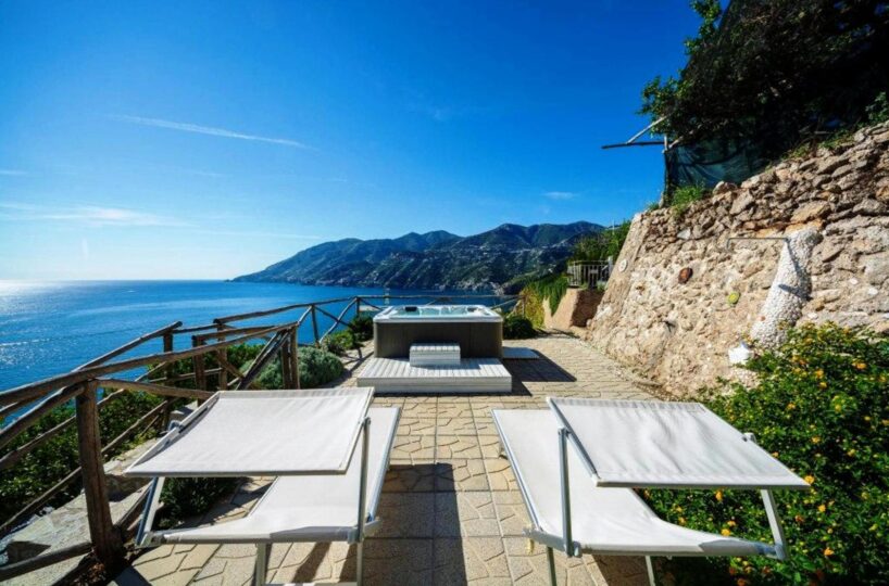 Villa maiori 4 bedrooms with pool . 8
