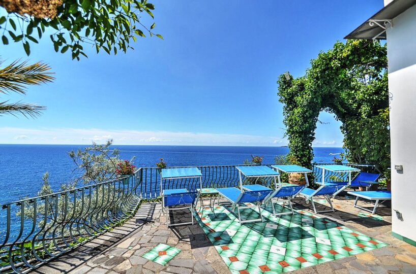 Villa with private beach and pool in Positano 2