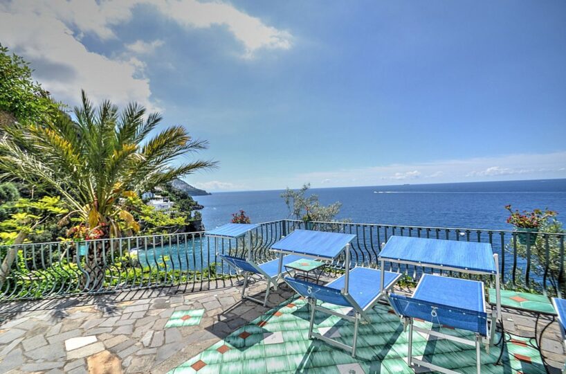Villa with private beach and pool in Positano 4