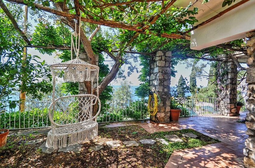 Villa with private beach and pool in Positano terrace 1