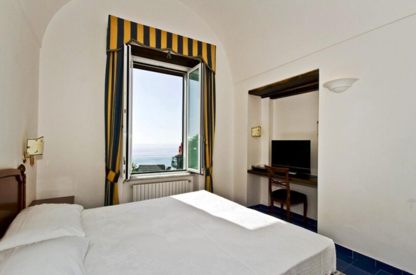 amalfi villa bedroom 2