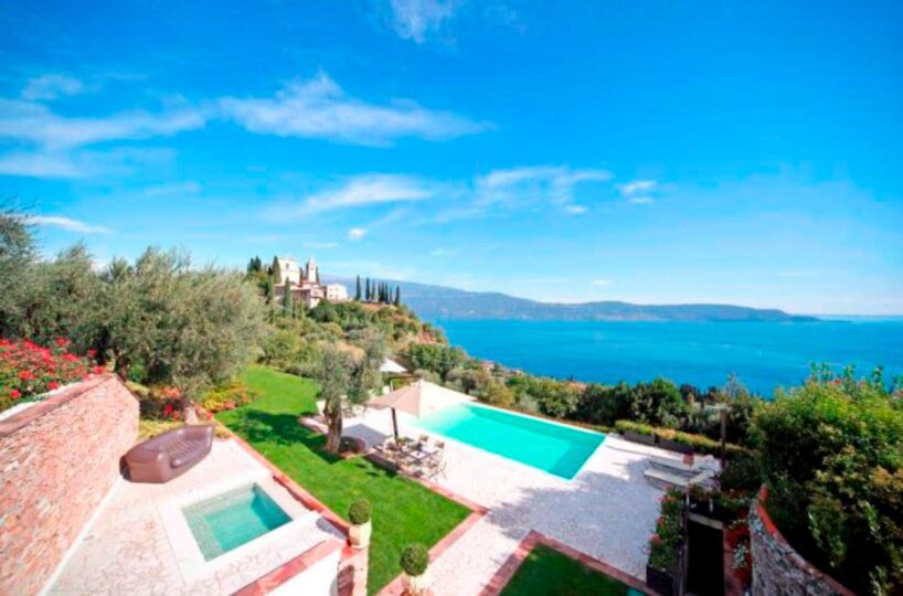 garda lake villa.1 Copy