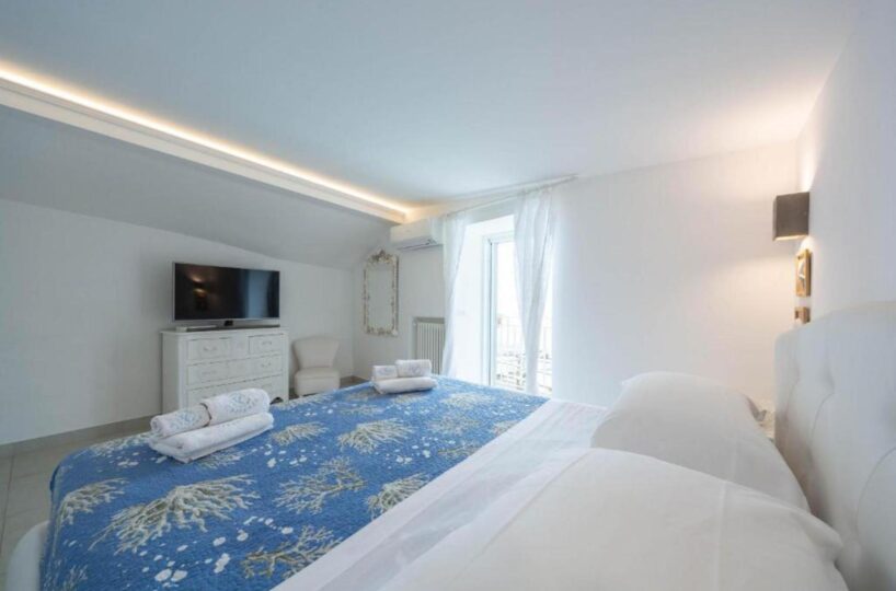 luxury villa Maiori 1