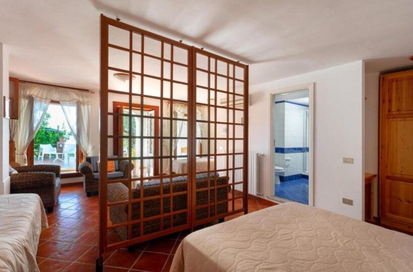 Amalf coast villa 6 bedrooms large pool Dependance 3