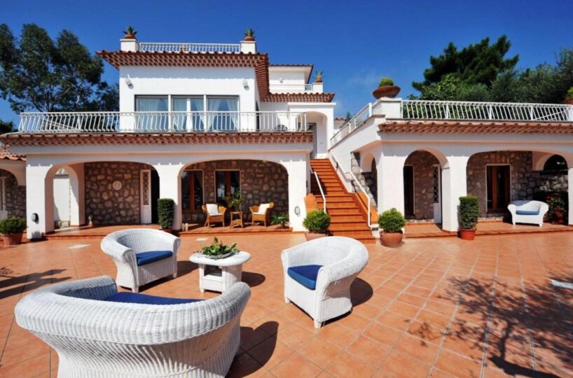 Amalf coast villa 6 bedrooms large pool tearrace