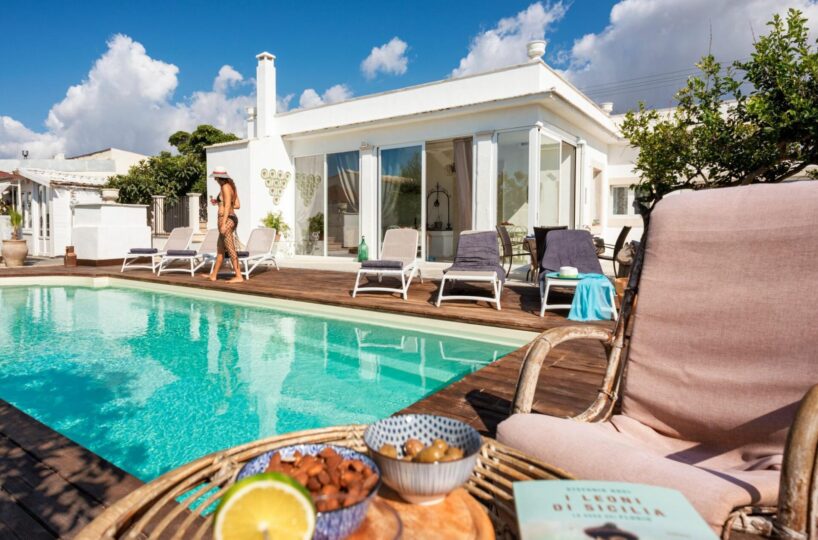 Luxury Villas with Pool Sicily (12)