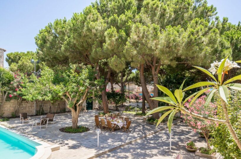 Luxury Villas with Pool Sicily (41)