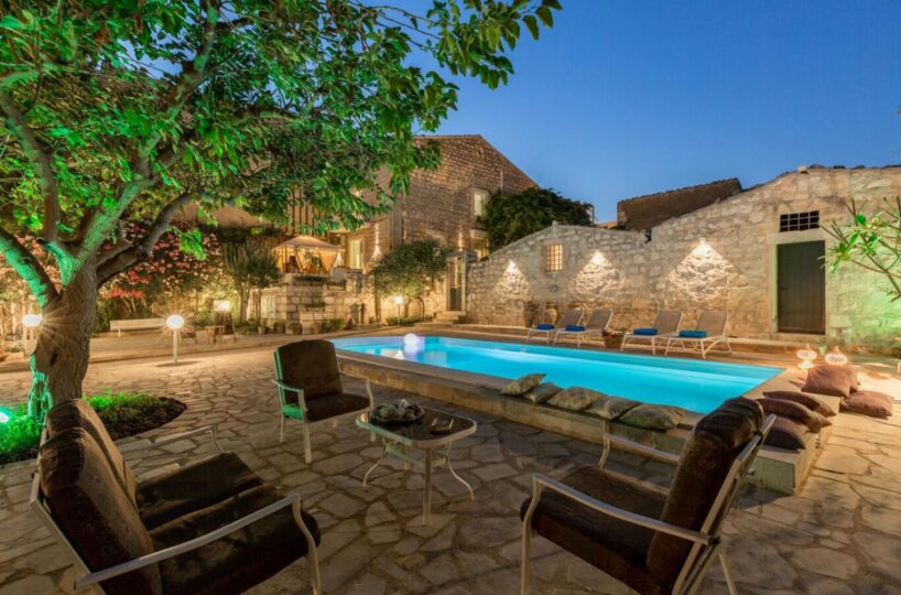 Luxury Villas with Pool Sicily (57)