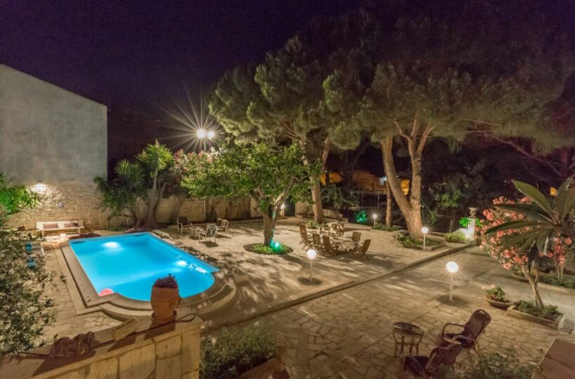 Luxury Villas with Pool Sicily (70)