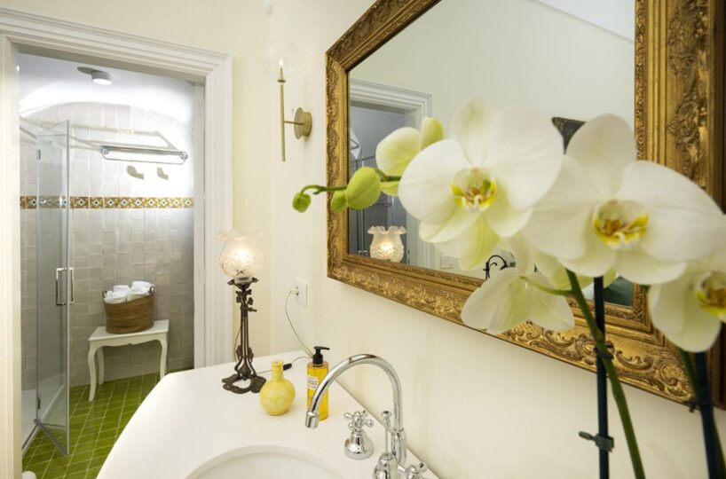 Positano villa with heated pool in center 4 bedrooms 8 sleeps (30)