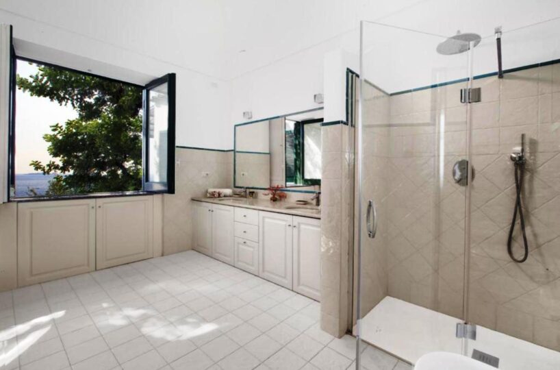 Positano villa with private beach .3