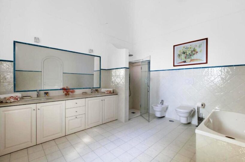 Positano villa with private beach 22