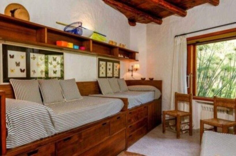 Sardinia Villa Porto Cervo with private beach andf Yacht dock (5)