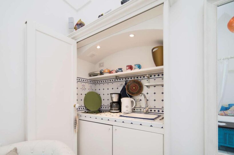 luxury villa praiano sleeps 6 (52)