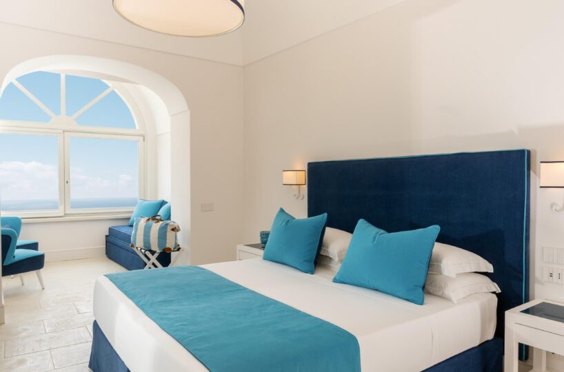 massa Lubrense Villa with heated pool (30)