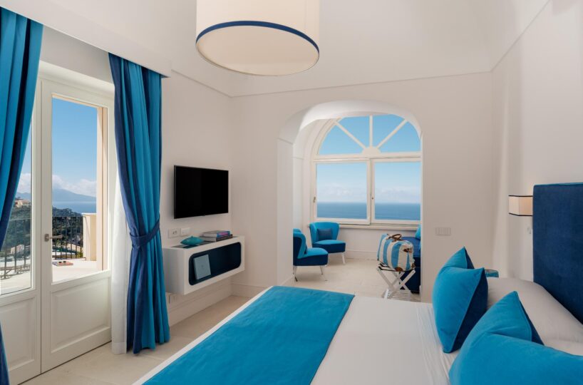 massa Lubrense Villa with heated pool (32)