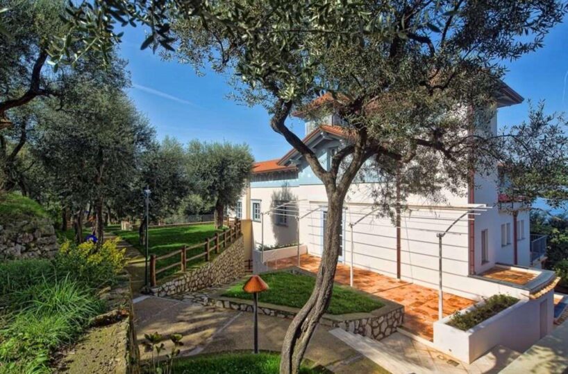 sorento luxury villas (10)